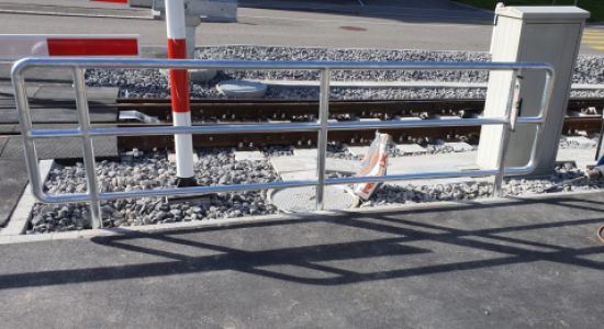 Gelaender Edelstahl Und Stahl 9553 Bettwiesen