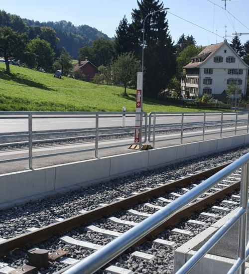 Gelaender Edelstahl Und Stahl 9553 Bettwiesen